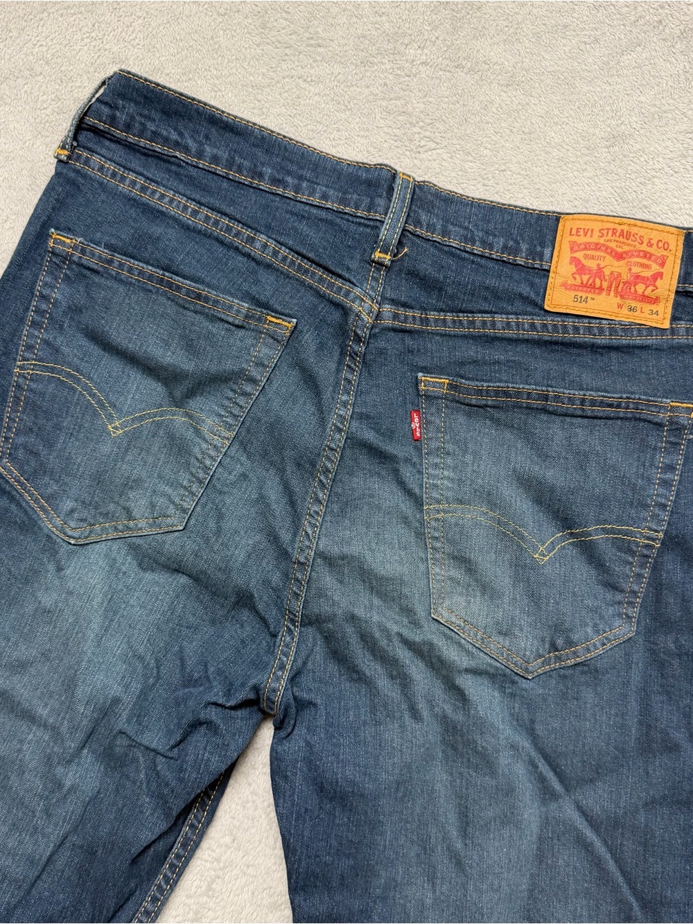 Levis 514 Jeans Mens 36x34 Blue Denim Slim Straight Medium Wash Stretch Cotton